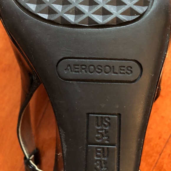 Aerosoles Sling Back Sandals - Picture 5 of 8